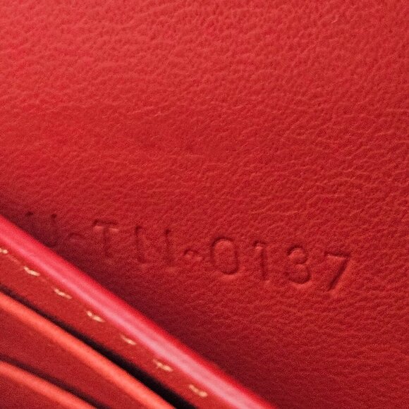 Céline Beige Large Flap Wallet in Grained Calfskin - Picture 4 of 17